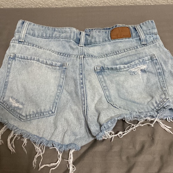 Jean shorts - Picture 2 of 2